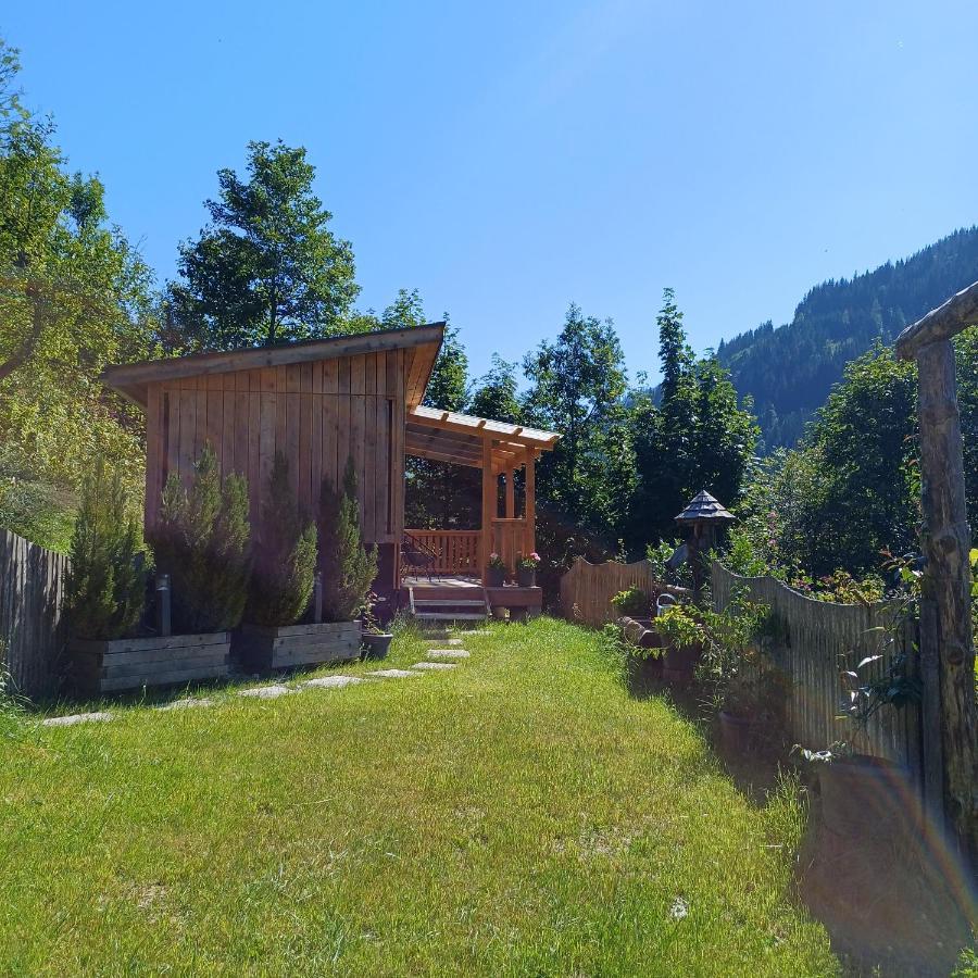 Tiny House Am Steinergut Hotel Радщат Екстериор снимка