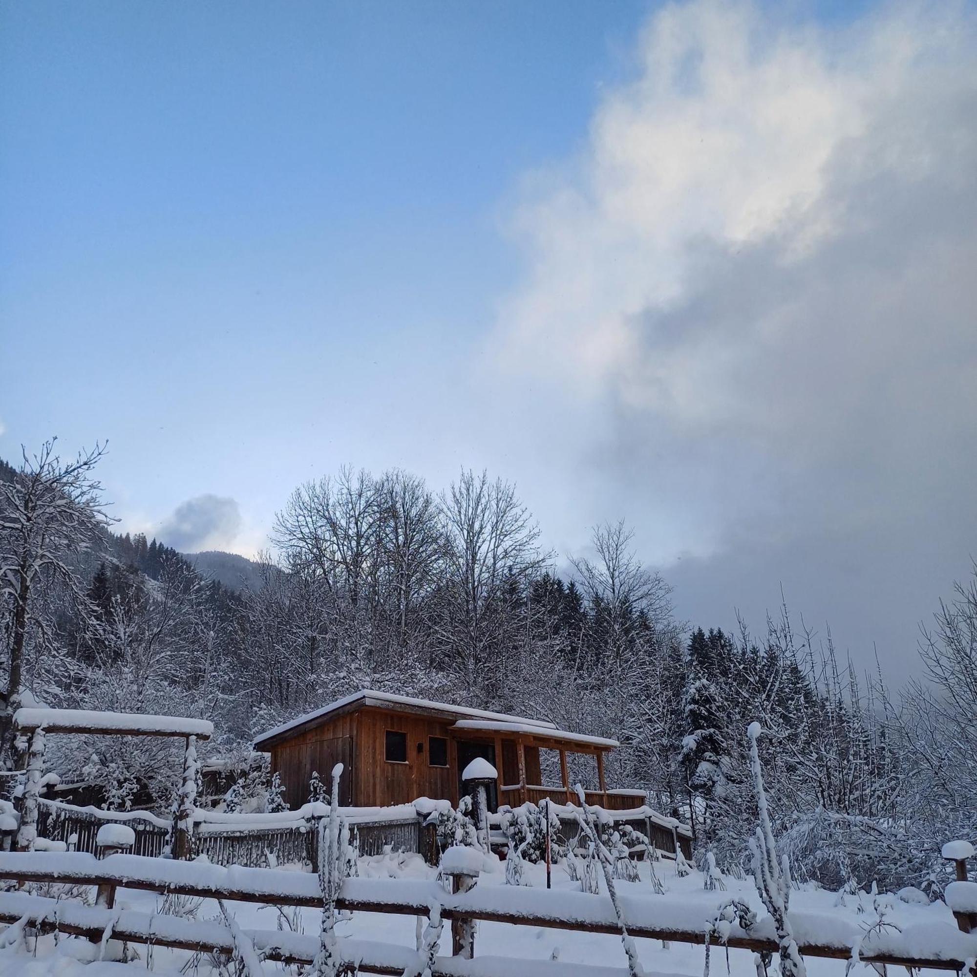 Tiny House Am Steinergut Hotel Радщат Екстериор снимка
